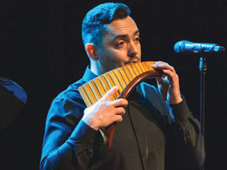 Mykola-Savchuk-Concert-Orchestra-pan-flute Mykola-Savchuk-Concert-Orchestra-pan-flute